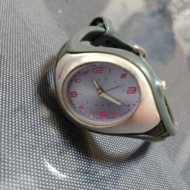 2000s 나이키 시계 트라이액스  NIKE TRIAX Analog