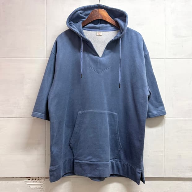 purple & yellow 하프 후드 티 JPN