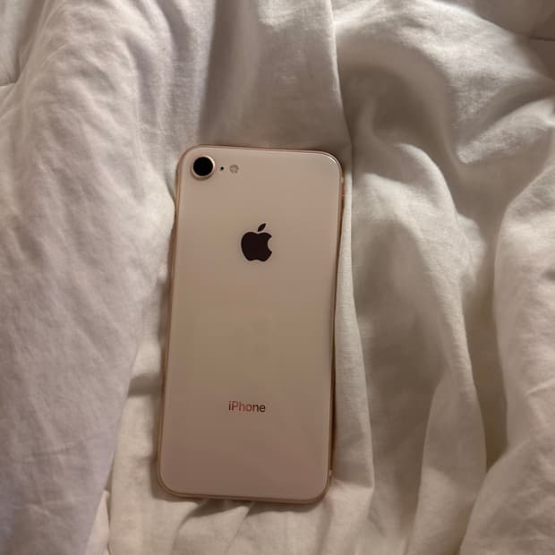 아이폰8로즈골드64기가 순정폰 새상품급컨디션