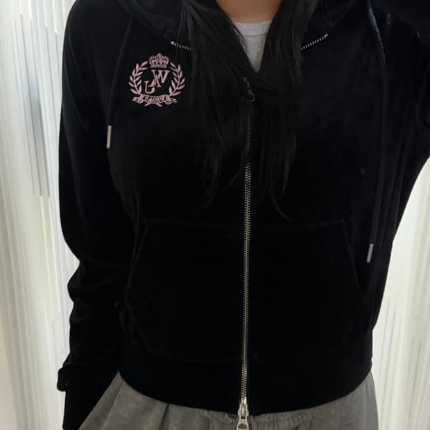 후아유 블랙 벨벳 후드집업 s