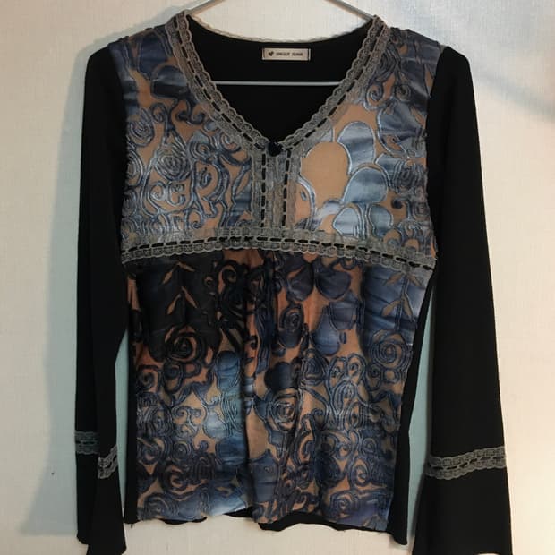 파우닝 오리엔탈 롱슬리브 빈티지 입질연