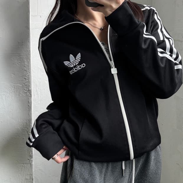 Adidas 아디다스 블랙컬러 유로파 져지