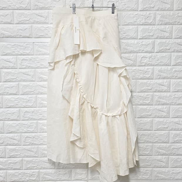 택포// 28인치 한섬 아키라나카 프릴 스커트 (새상품)