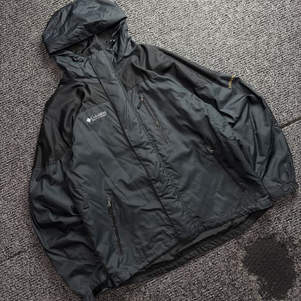 컬럼비아 티타늄 옴니테크 마운틴 바람막이 자켓 3973