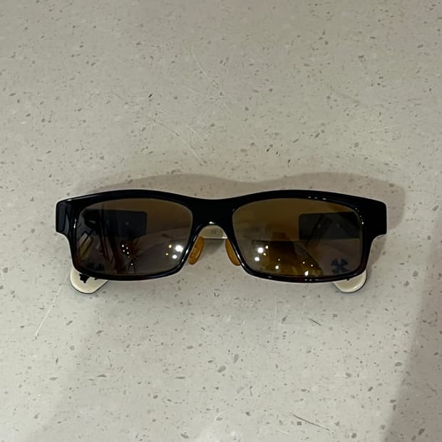 크롬하츠 선글라스