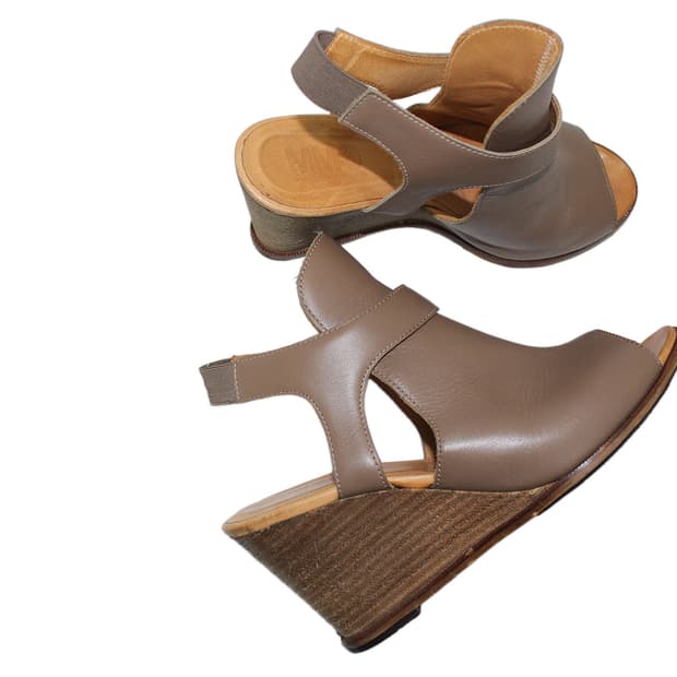 Maison Martin Margiela 마르지엘라 컷아웃 웨지 샌들