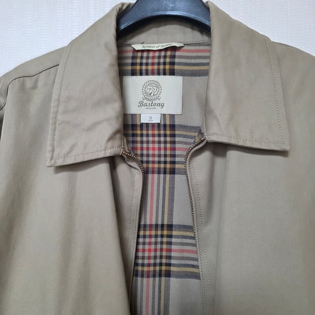 바스통 헤링턴 자켓 교환 원합니다