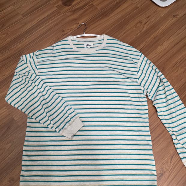 Pilgrim Surf+Supply 스트라이프 티 XL