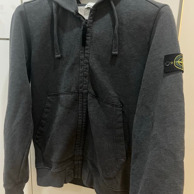 스톤아일랜드 차콜 후드집업 M