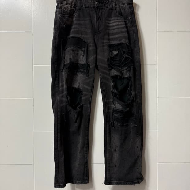 스모키라이즈 JB RIP AND REPAIR JEANS