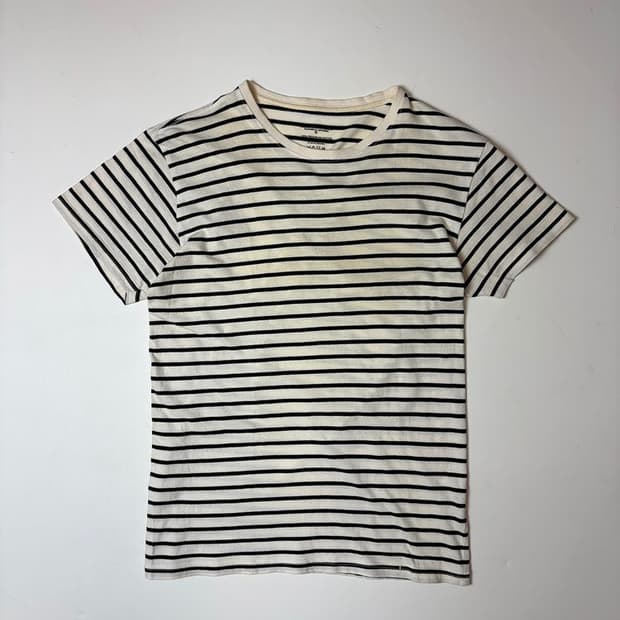 네이버후드 스트라이프 반팔 티셔츠 PN9207