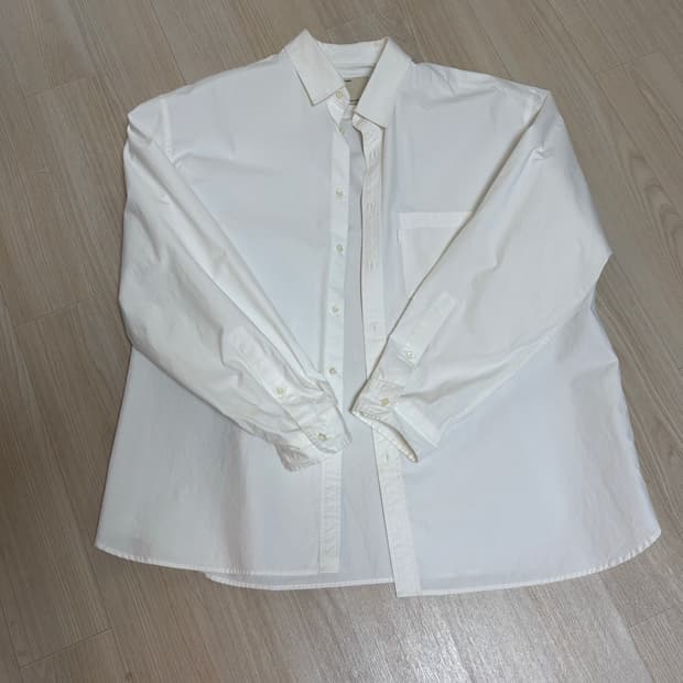 포터리 흰색 셔츠 3사이즈