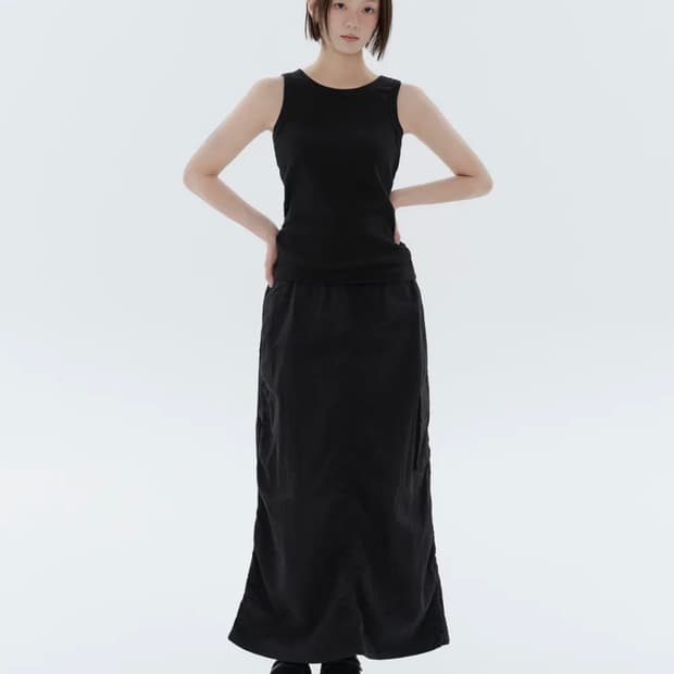 무신사 스탠다드 나일론 파라슈트 스커트 블랙 XS