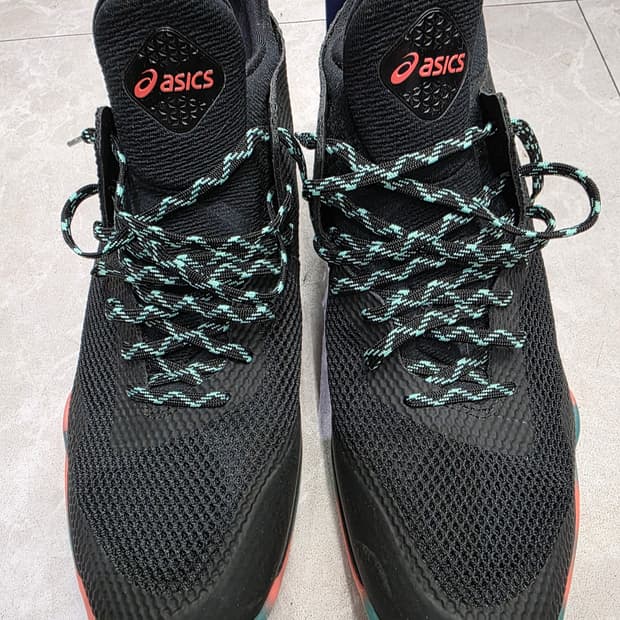 아식스 블레이즈노바 275