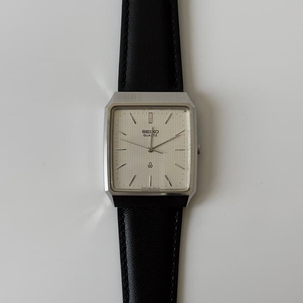 세이코 1980년대 Seagull 텍스처 다이얼 실버 스퀘어 쿼츠