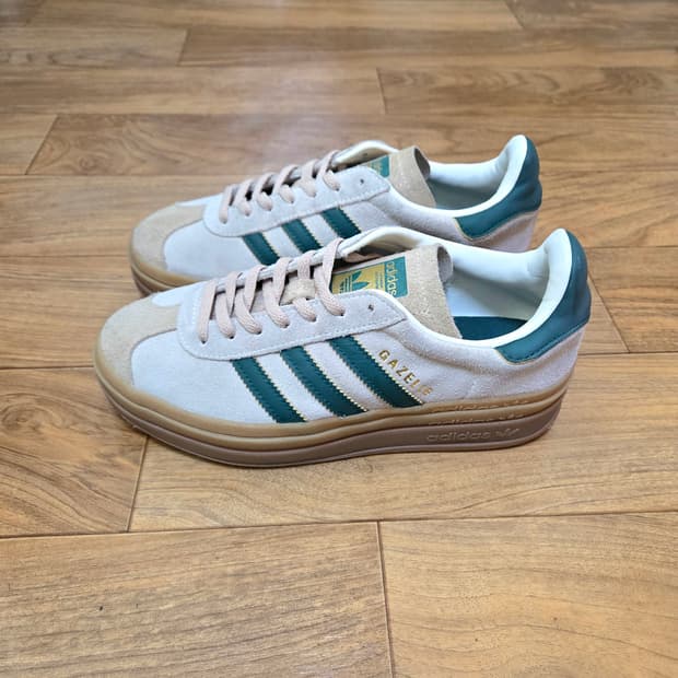 아디다스 가젤 볼드 240