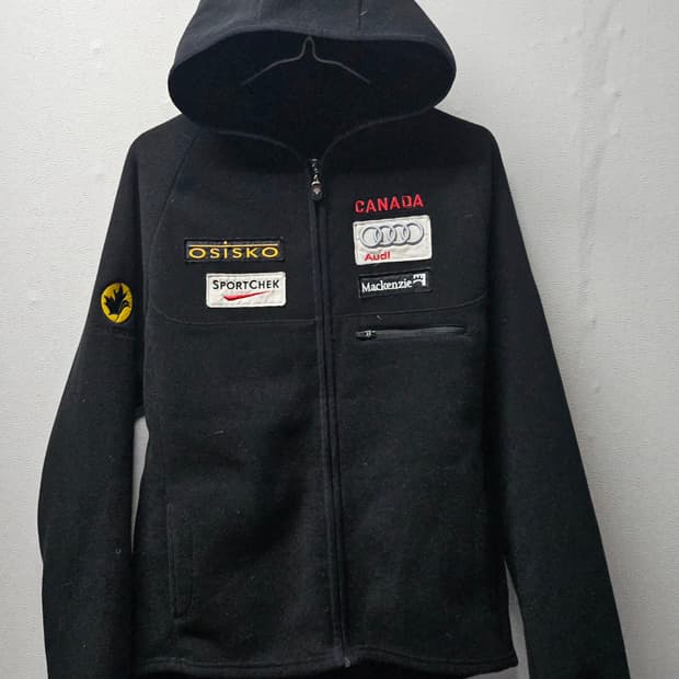 데상트 아우디 후리스 자켓 블랙 M