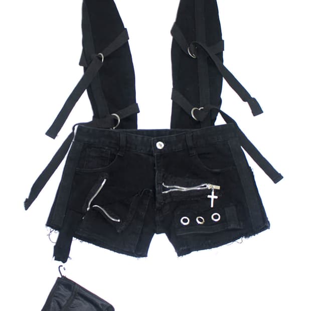 Tech B-Ear utility pocket black shorts
