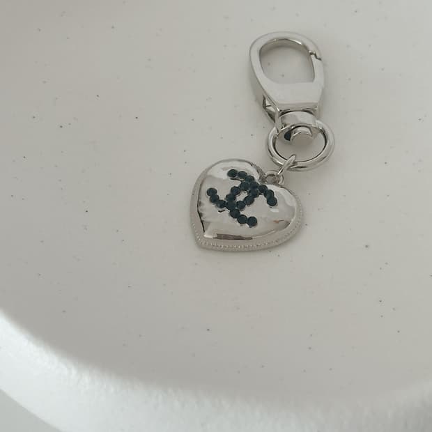 샤넬 큐빅 하트 업사이클링 키링