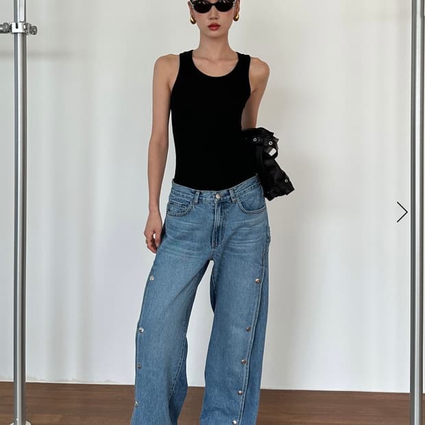 Buttoned wide jean vintage blue 데님팬츠