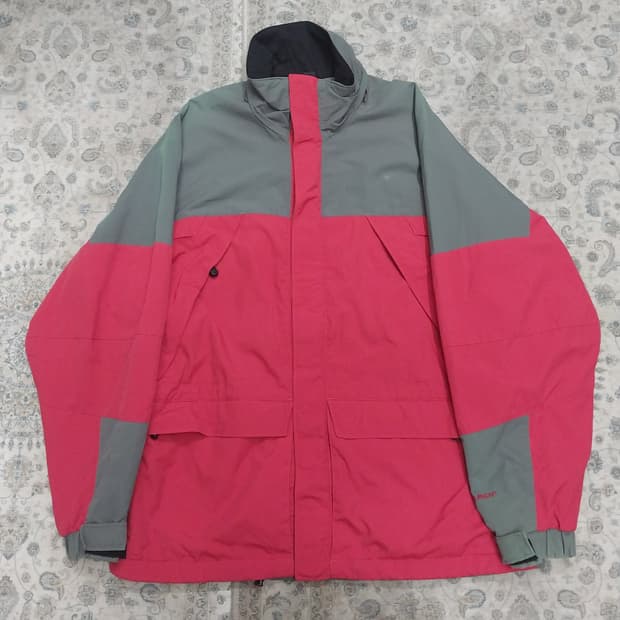 WOOLRICH 울리치 마운틴 파카 M (크게나옴) (105-108)