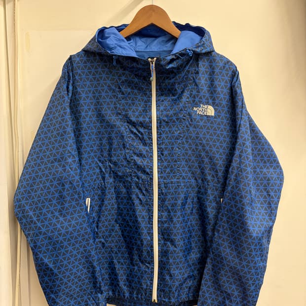 N300. 노스페이스 바람막이 자켓