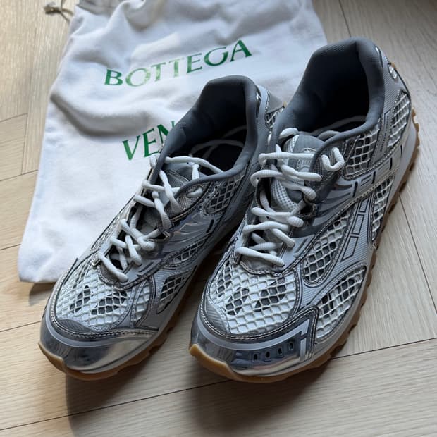 보테가 베네타 오르빗 스니커즈