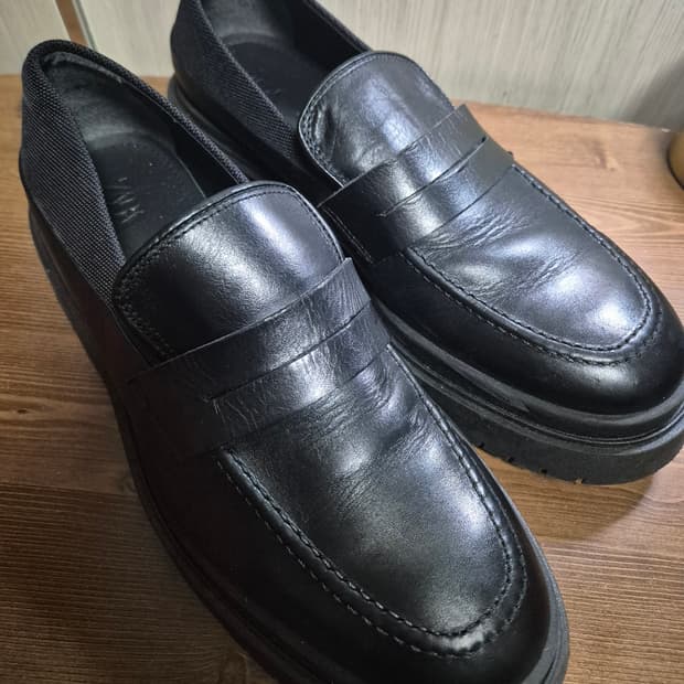 자라 남성 블랙 통굽 로퍼 43