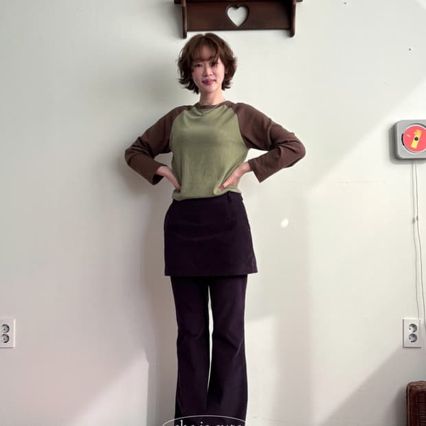 쉬이즈큐트 플러피 티셔츠 초코