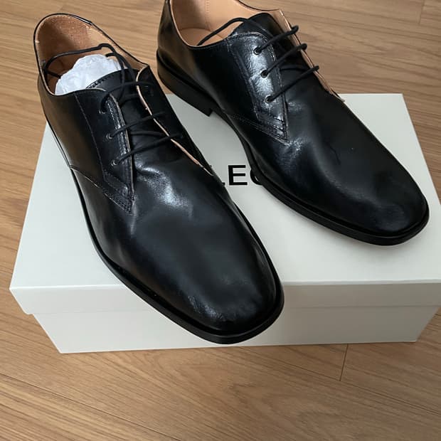 아워레가시 컨설턴트 컬랩싱 더비 43