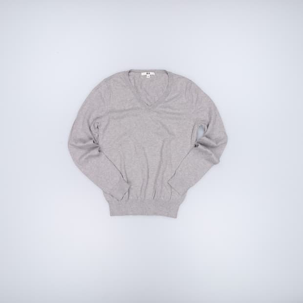 M 유니클로 여성 브이넥 니트 0410H1