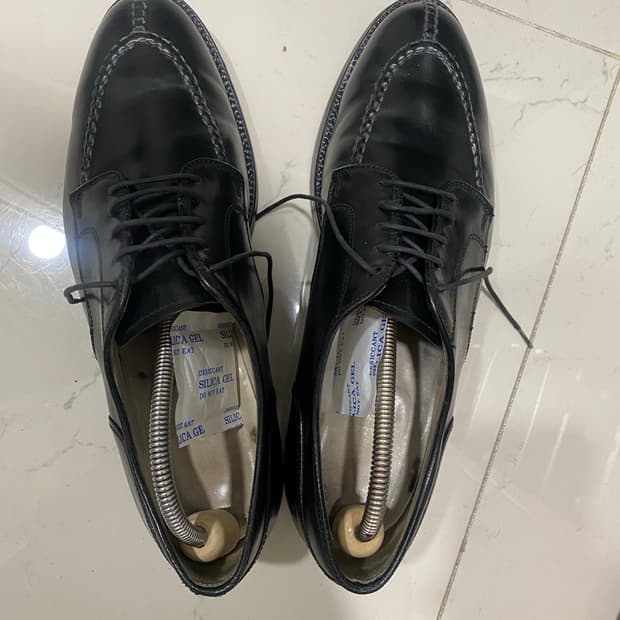 알든 2211 10.5D사이즈 판매합니다