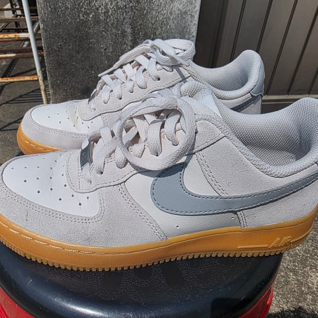 나이키 에어포스1 07 LV8 팬텀 라이트 스모키그레이 250 검솔 상태