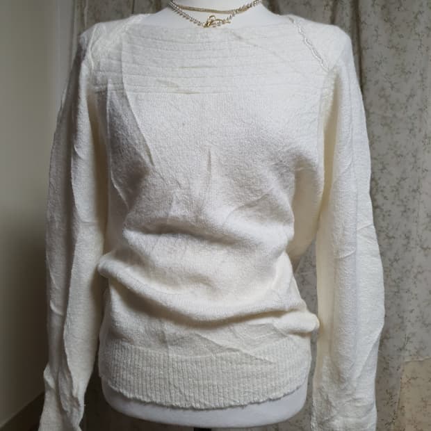 [일본빈티지] 아이보리색 니트 스웨터