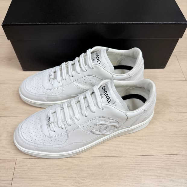 샤넬 g45081 샤넬포스 화이트 42사이즈(270)