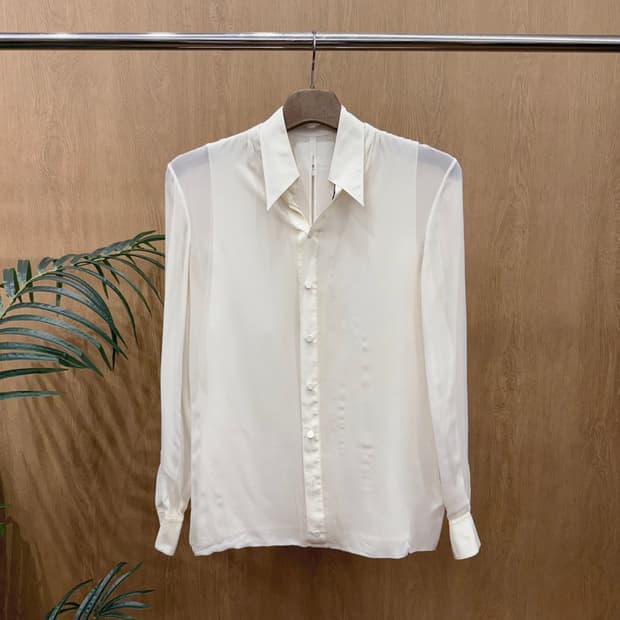 3.1 필립림 실크 카라 셔츠 블라우스 히든 버튼 디테일 아이보리