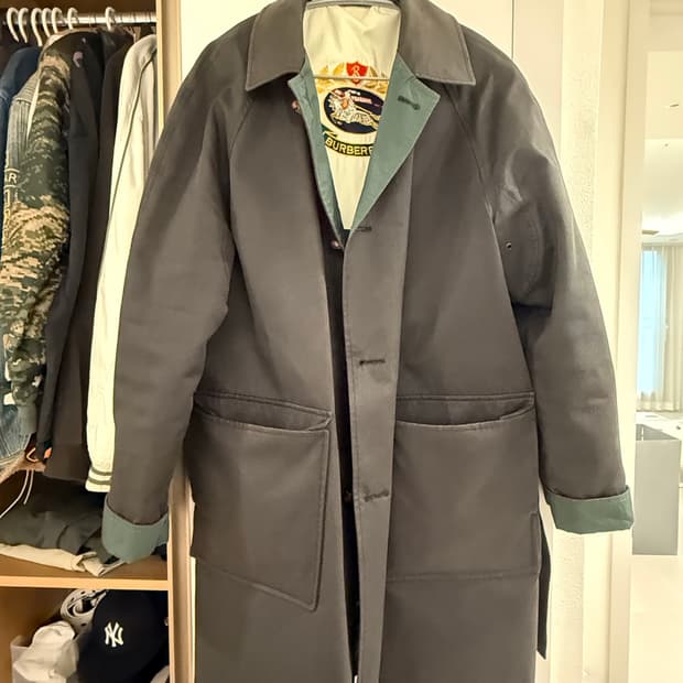 버버리 트렌치 코트