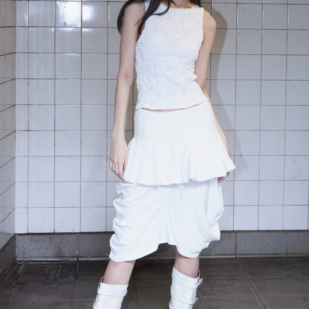 cerric 세릭 화이트 슬리브리스