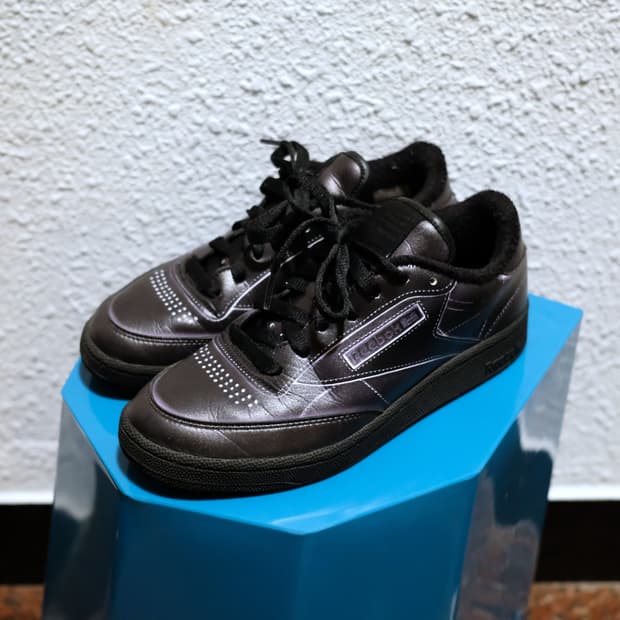 리복 메종 마르지엘르 클럽C 블랙 여성 240mm