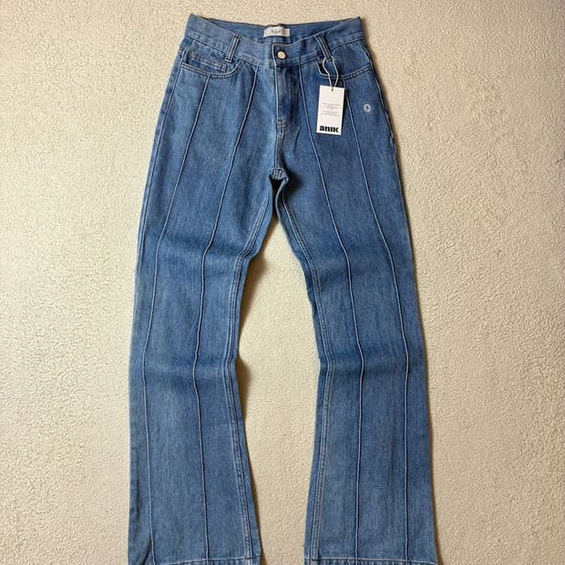 기준 KIJUN 22ss 8핀 턱 부츠컷 와이드 데님 팬츠 PN8021