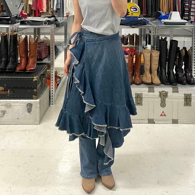 JW ANDERSON x UNIQLO ruffle wrap skirt