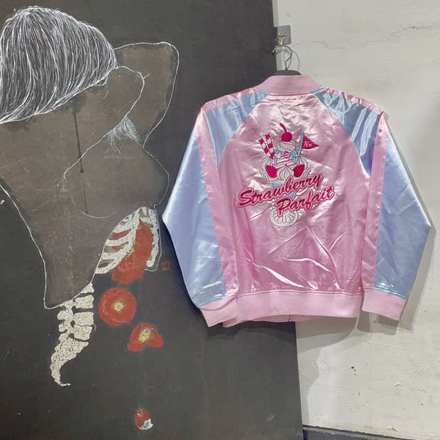 JPN 일본빈티지 y2k 핑크 스카잔 빅로고 갸루 스카쟌 M