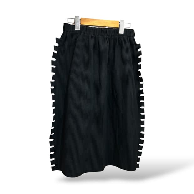 (rare)이세이미야케 사이드디테일 롱플리츠 스커트