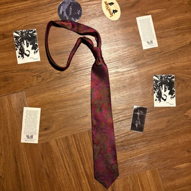 GIVENCHY SILK NECKTIE 지방시 실크 버건디 넥타이