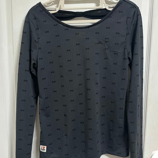 푸마 발레코어 리본포인트 상의