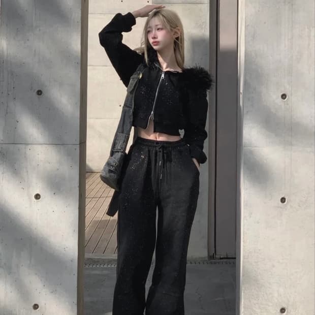 [새상품] KSG Seoul 블랙 퍼 후드집업 트레이닝 셋업 세트