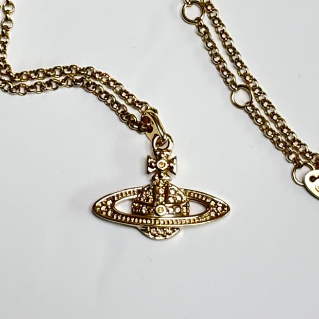 비비안웨스트우드 목걸이