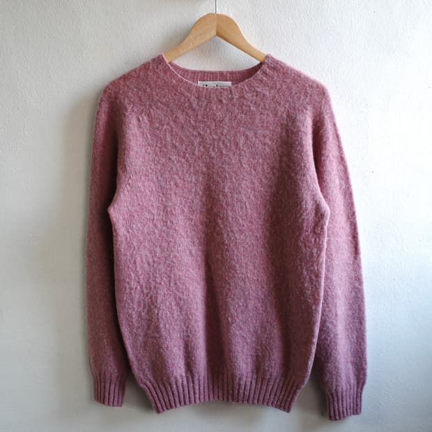 할리 오브 스코트랜드 쉐기독 니트