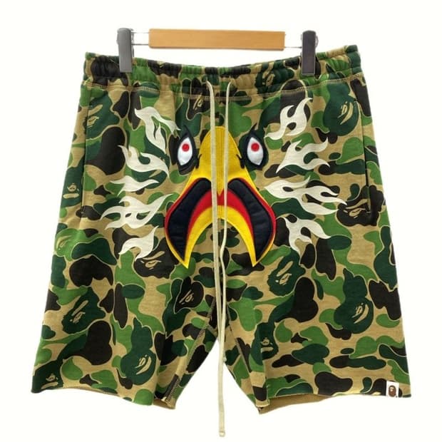 베이프 X 레디메이드 ABC 카모 이글 와이드 스웻 쇼츠