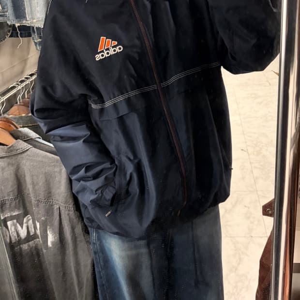 (정품/105) 아디다스 올드스쿨 빅로고 바람막이 a1 